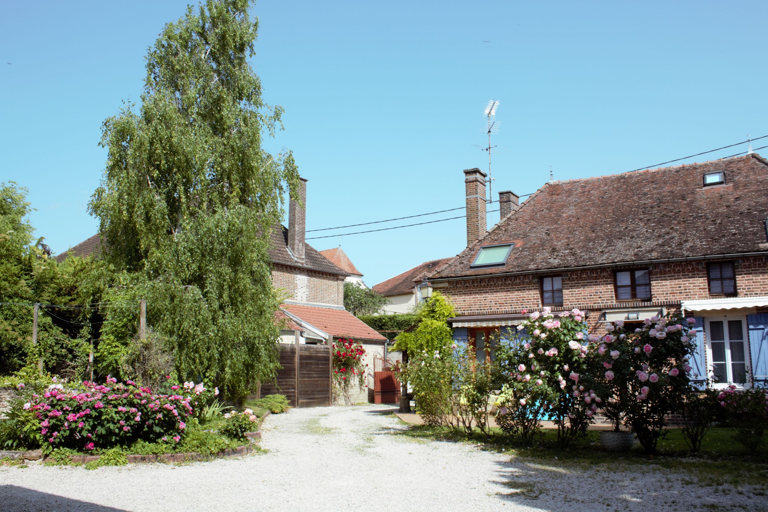 Les deux gîtes.